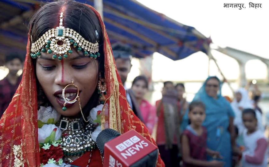 विक्रमशिला सेतु का टूटा हिस्सा: क्या अब नाव ही बन गई है भागलपुर की जीवनरेखा?