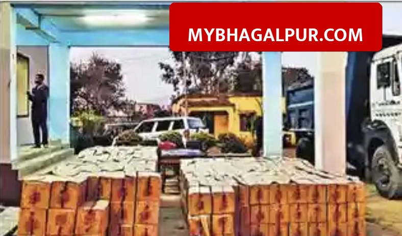 होली से पहले बांका पुलिस की बड़ी कार्रवाई, गिट्टी लदे ट्रक से 35 लाख की शराब जब्त