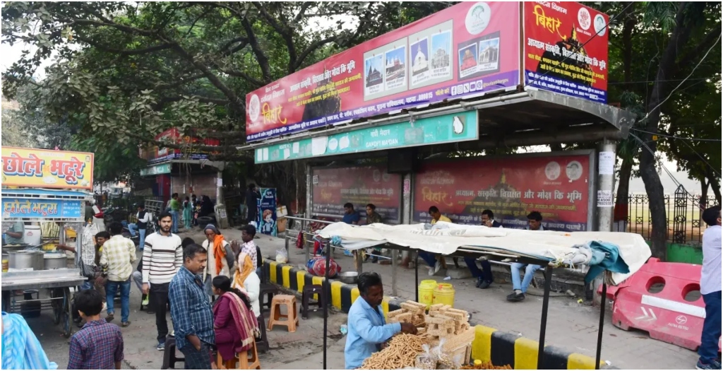 पटना में बसों के लिए निर्धारित स्टॉप पर रोकने के नियमों का सख्ती से पालन, यातायात व्यवस्था सुधारने का प्रयास