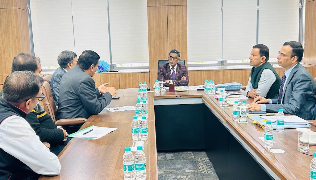 बिहार के उद्योग संवाद में 32 उद्योग प्रतिनिधियों ने निवेश प्रस्तावों पर चर्चा की, नई संभावनाओं का मिला समर्थन