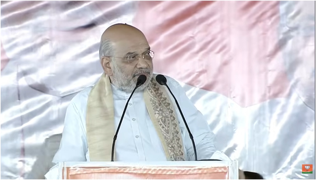 पूर्णिया में अमित शाह ने विपक्ष पर हमला करते हुए बिहार के विकास योजनाओं का किया ऐलान, NDA को बताया एकजुट