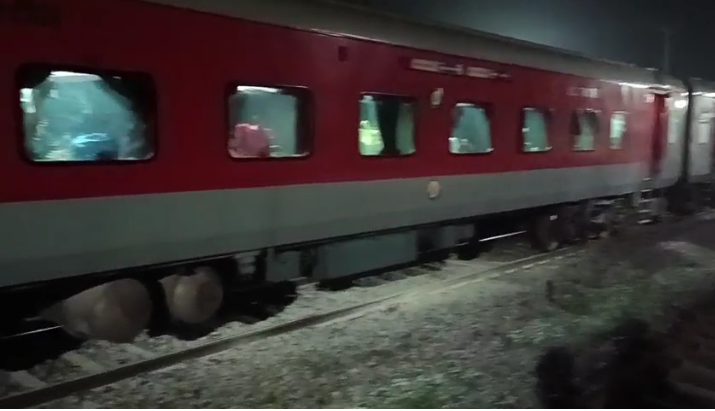 Janseva Express : अब इस रूट पर चलेगी जनहित और जनसेवा एक्सप्रेस, यात्रा होगी आसान,इन स्टेशन पर स्टॉपेज