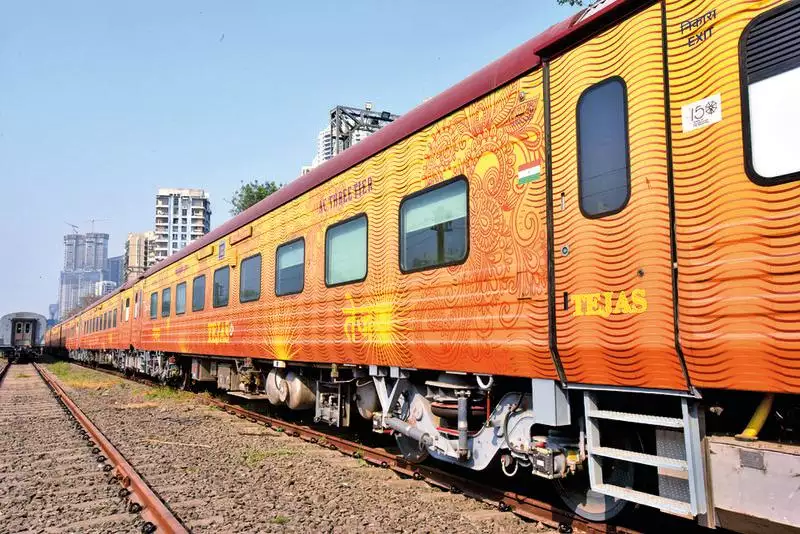 भागलपुर दिल्ली तेजस राजधानी एक्सप्रेस का किराया हुआ तय. शहरवासियों के लिए रिज़र्व किया गया ट्रेन में कोटा