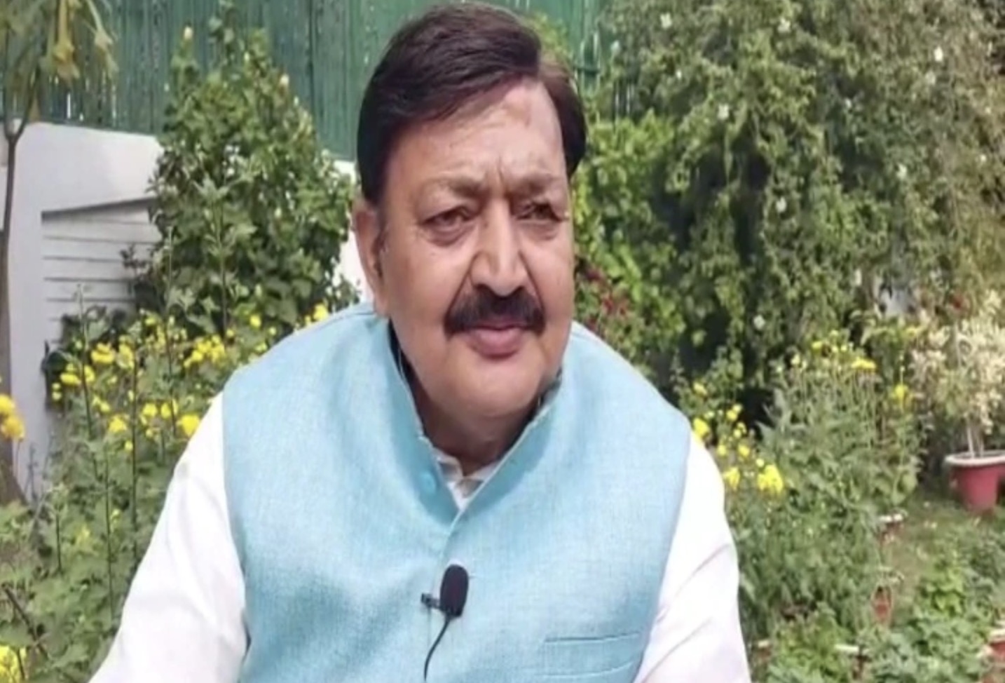 बिहार में शराबबंदी ख़त्म करने पर अड़े नीतीश के सहयोगी पार्टी, अजीत शर्मा कांग्रेस समेत कई पार्टी हुए एक