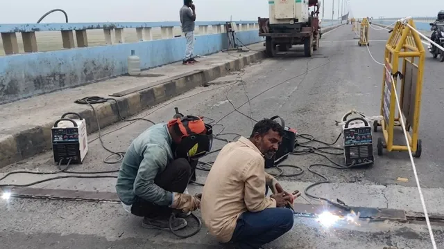 विक्रमशिला सेतु की मरम्मत तेज, 30 नवंबर तक चालू करने का पक्का लक्ष्य