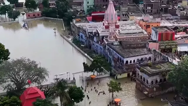 भागलपुर में गंगा का जलस्तर खतरे के निशान से नीचे आया