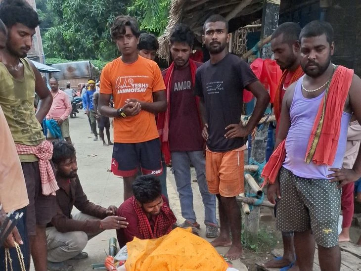 भागलपुर में दर्दनाक हादसा, एनएच-31 पर स्कॉर्पियो की टक्कर से 19 साल के युवक की मौत