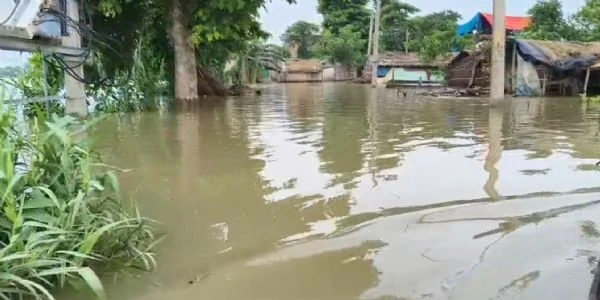 बड़ी खबर: नवगछिया में बाढ़ का बड़ा खतरा, खतरे से ऊपर गंगा
