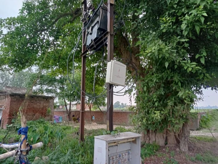 बिजली संकट जारी: नया ट्रांसफार्मर लगने के बाद भी लो वोल्टेज से लोग परेशान