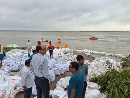 बढ़ता गंगा का जलस्तर: बिहार में बाढ़ से निपटने के लिए प्रशासन ने बढ़ाई चौकसी