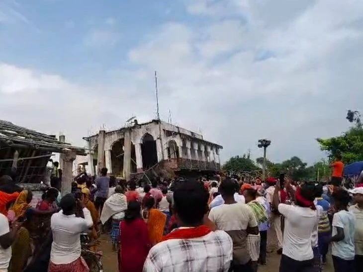 भागलपुर के राघोपुर में गंगा का भीषण कटाव, संकट में चालीस हजार लोगों की जान