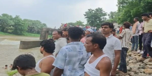 सन्हौला में गेहरा नदी में नहाने के दौरान डूबा युवक, तलाश जारी