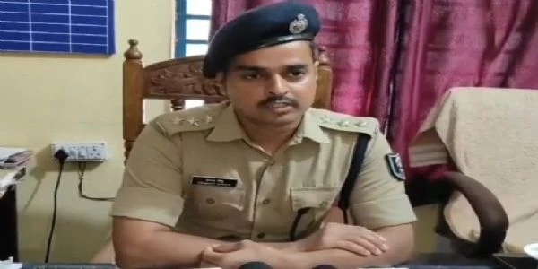 भागलपुर में बड़ा एक्शन: भारी मात्रा में ब्राउन शुगर के साथ महिला गिरफ्तार और किशोर निरुद्ध