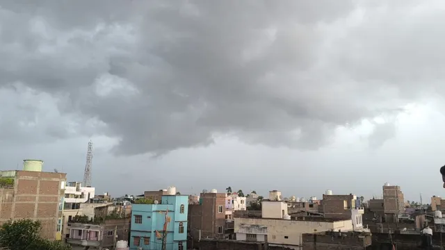 भागलपुर में भारी बारिश से जनजीवन प्रभावित, जानिए कब मिलेगी राहत