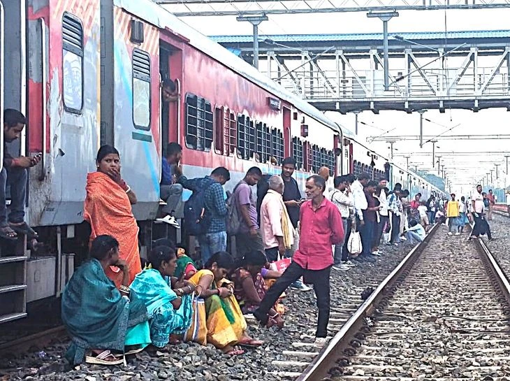 बड़ी खबर: भागलपुर-दानापुर इंटरसिटी पांच घंटे लेट