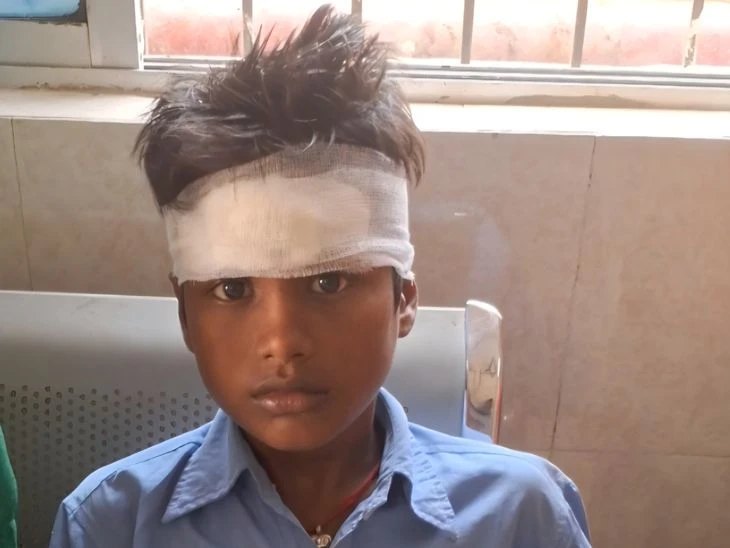 भागलपुर में स्कूली बच्चों की खूनी झड़प, छात्र गंभीर रूप से घायल