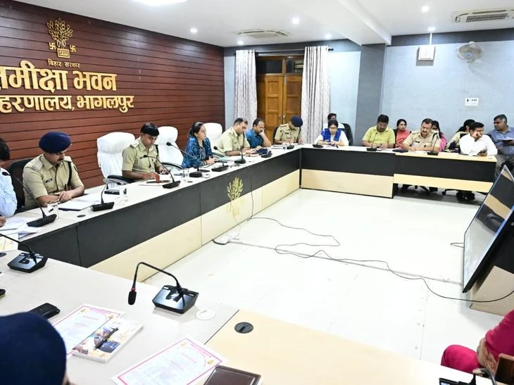 भागलपुर में दुर्गा पूजा पर सख्त नियम, डीजे पर पूरी तरह बैन