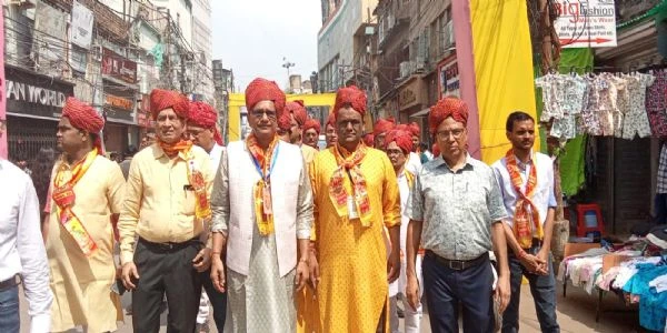 भागलपुर में निकली भव्य शोभायात्रा, महाराज अग्रसेन के जयकारों से गूंजा नगर