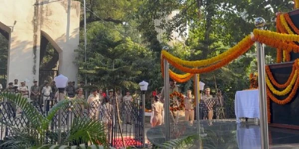 भागलपुर पुलिस केंद्र में मनाया गया 'पुलिस स्मरण दिवस', शहीदों को दी गई श्रद्धांजलि